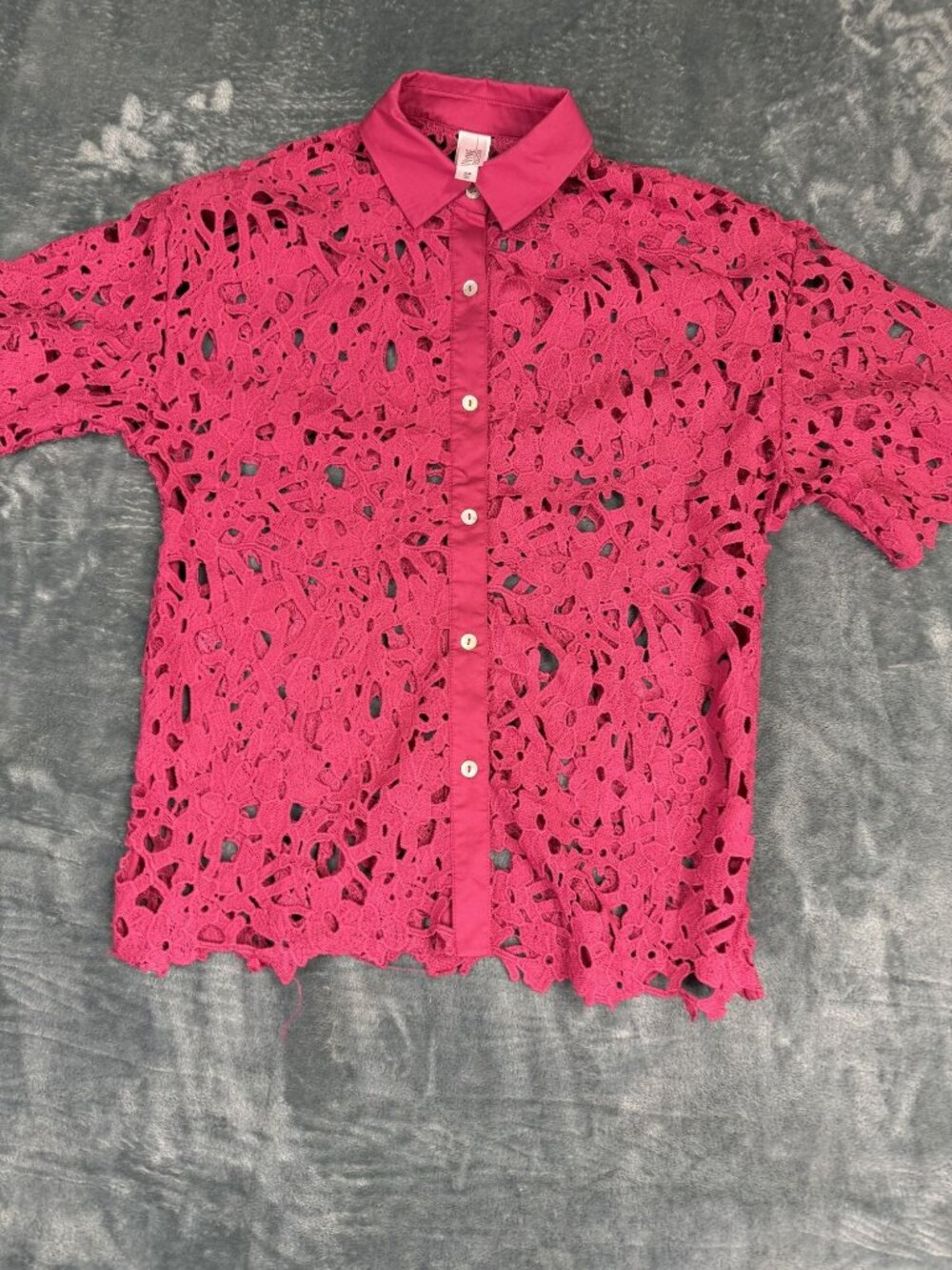 Wynne Collection Womens XS Pink Button-Up Lace Overlay Shirt
